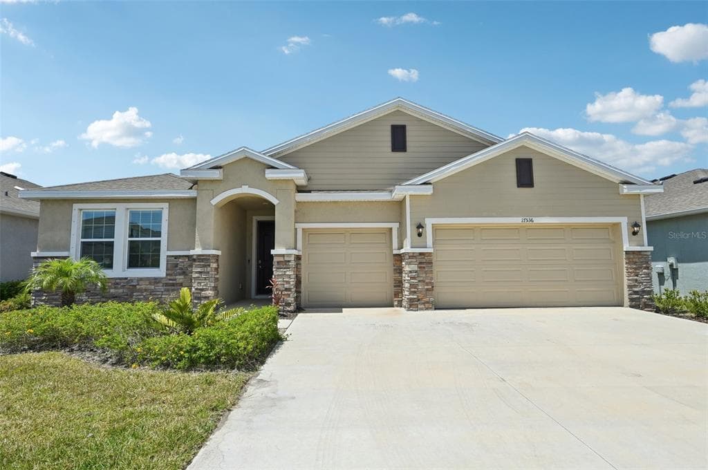 17536 CANTARINA COVE BRADENTON, FL 34211