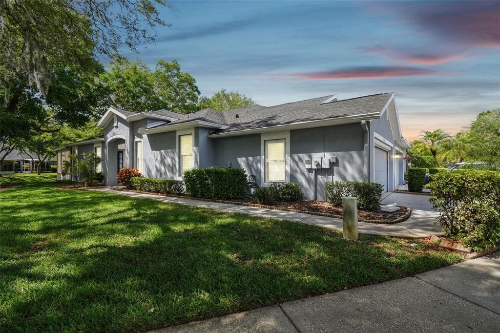 10716 ASHFORD OAKS DRIVE TAMPA, FL 33625