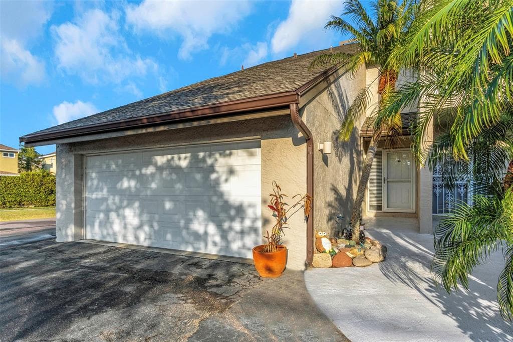 4777 DUHME ROAD UNIT 1A ST PETERSBURG, FL 33708