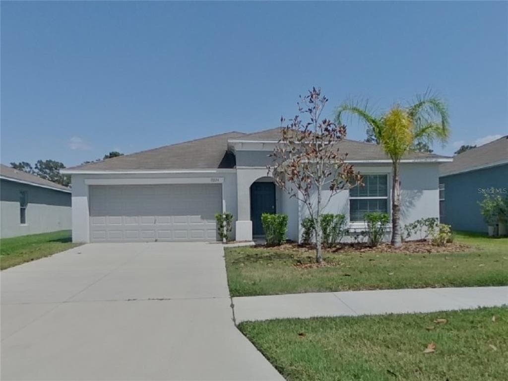 17224 WHITE MANGROVE DRIVE WIMAUMA, FL 33598