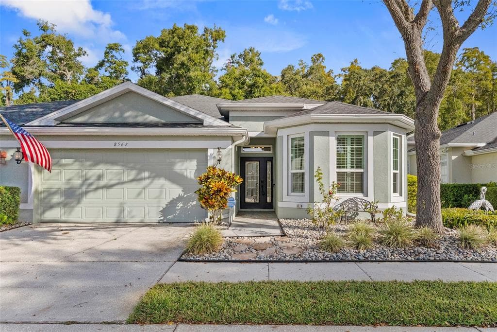 8562 ACORN RIDGE COURT TAMPA, FL 33625