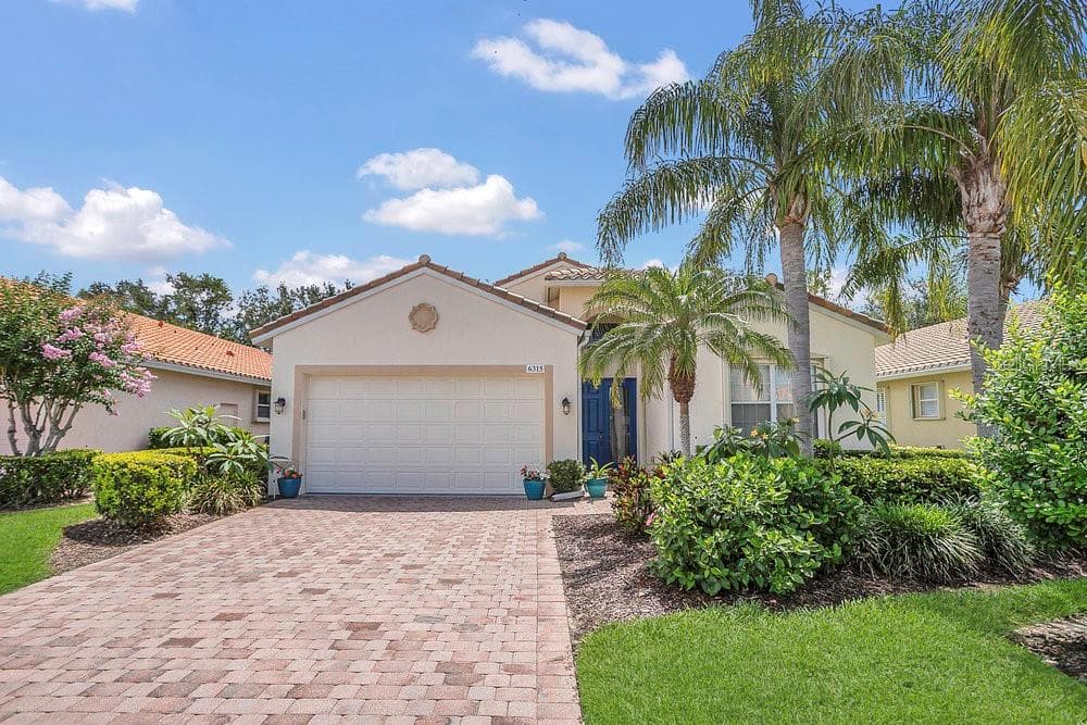 6315 43RD COURT E SARASOTA, FL 34243