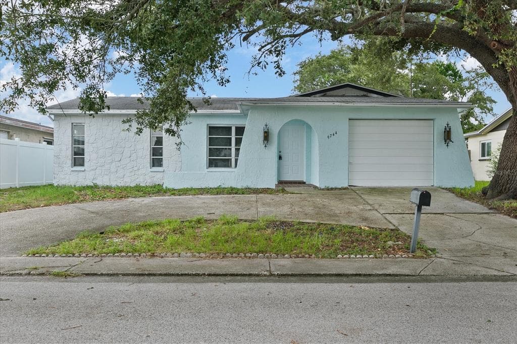 9744 RAINELLE LANE PORT RICHEY, FL 34668