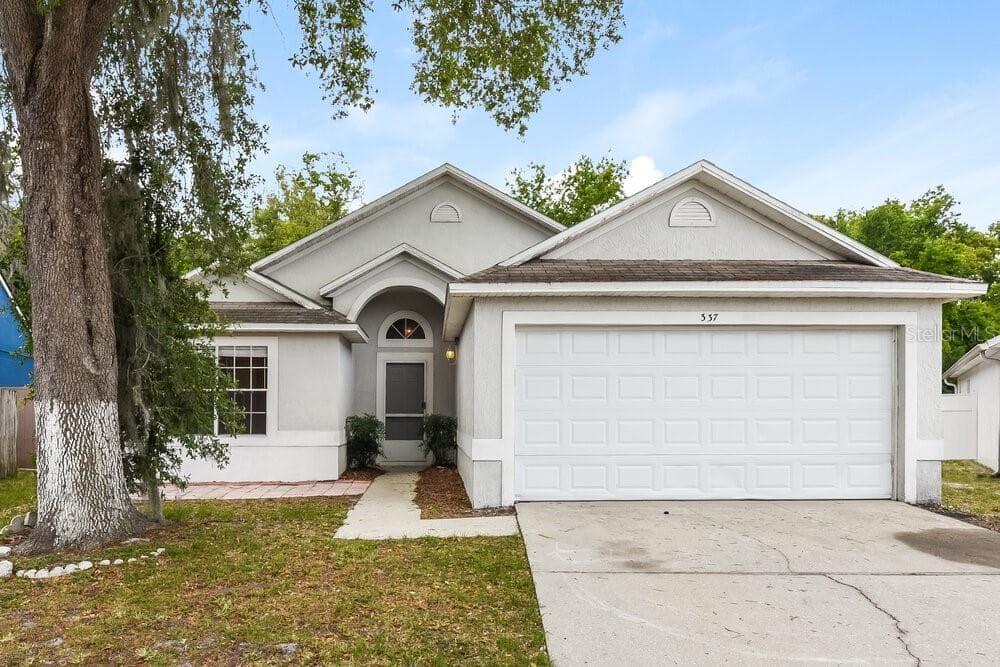 337 RIUNITE CIRCLE WINTER SPRINGS, FL 32708