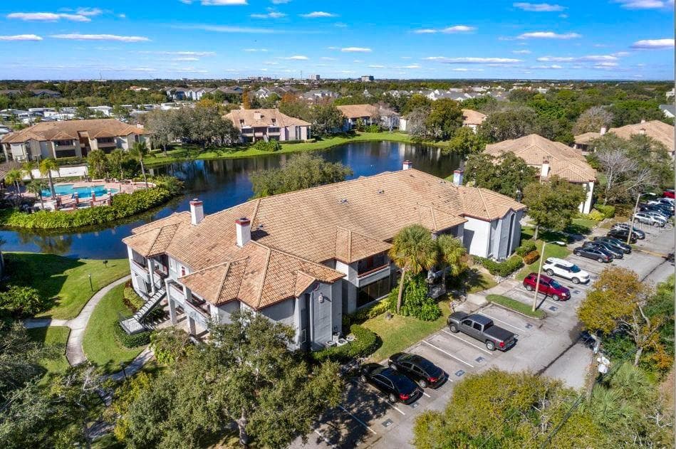 10265 GANDY BOULEVARD N UNIT 1005 ST PETERSBURG, FL 33702