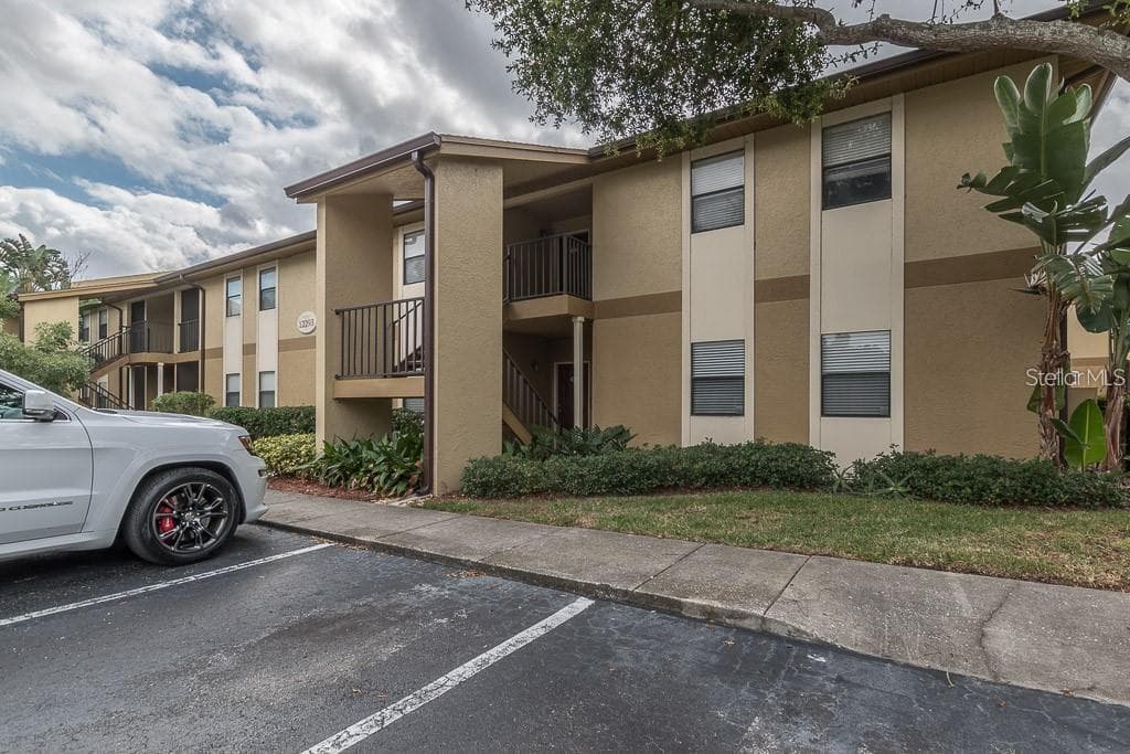 12293 SAILWINDS DRIVE UNIT 106 LARGO, FL 33773