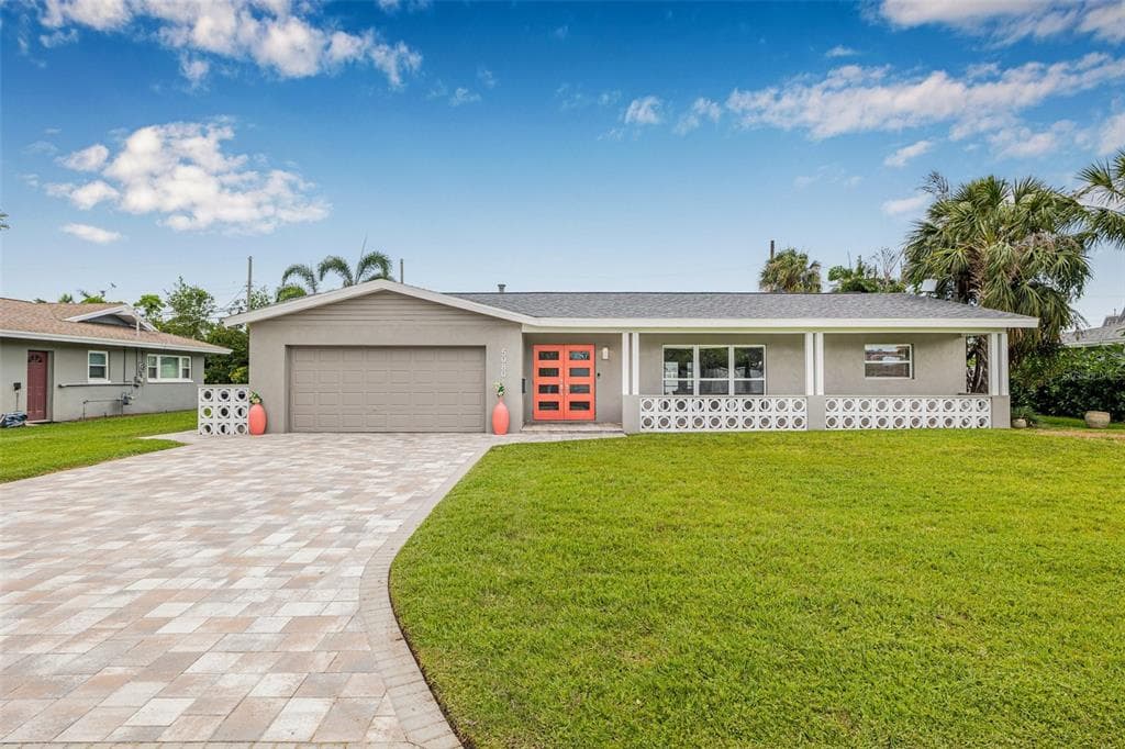 5080 43RD STREET S ST PETERSBURG, FL 33711