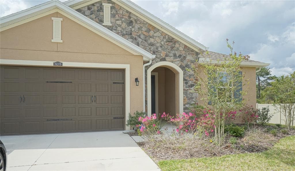 16370 HYDE MANOR DRIVE TAMPA, FL 33647