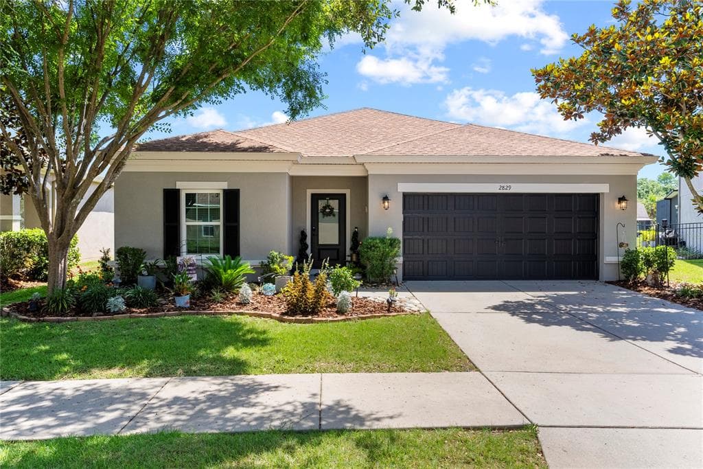 2829 MAPLE BROOK LOOP