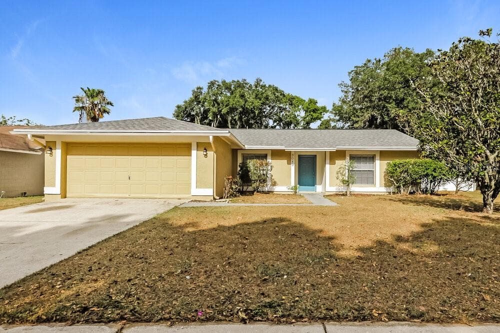 3043 ANNADALE CIRCLE BRANDON, FL 33511