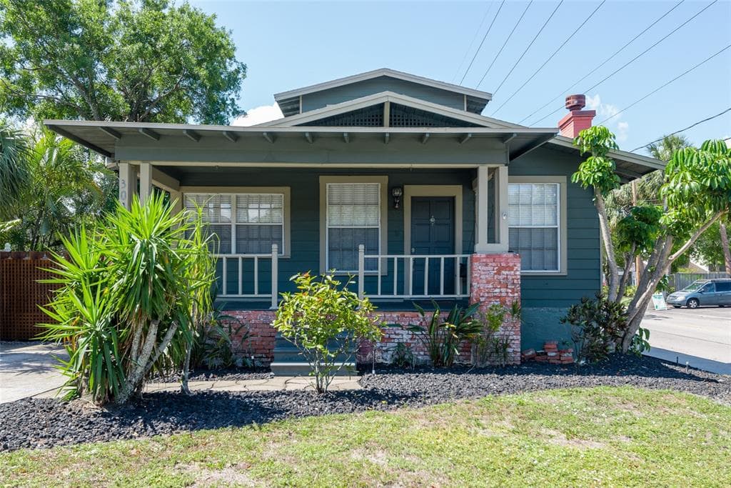 3012 W JULIA STREET