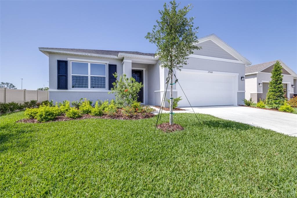 29308 KINSINGTON COURT WESLEY CHAPEL, FL 33544