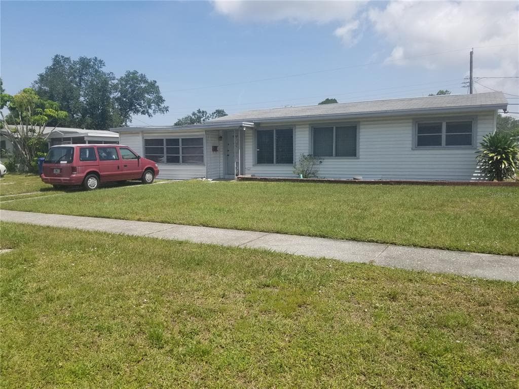 4409 W WYOMING AVENUE TAMPA, FL 33616