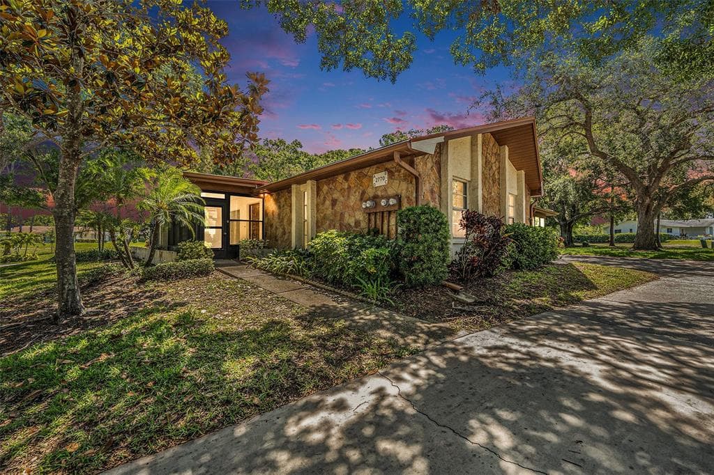 2770 KEATS TERRACE UNIT C PALM HARBOR, FL 34684