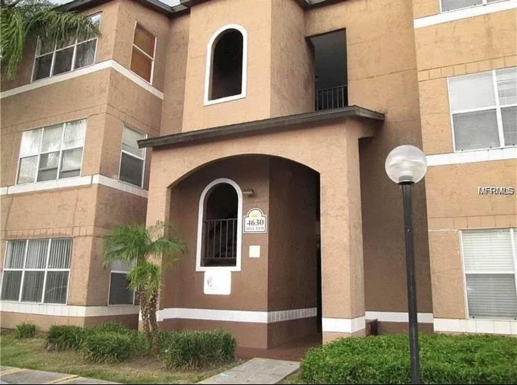 4630 COMMANDER DR UNIT 1027 ORLANDO, FL 32822