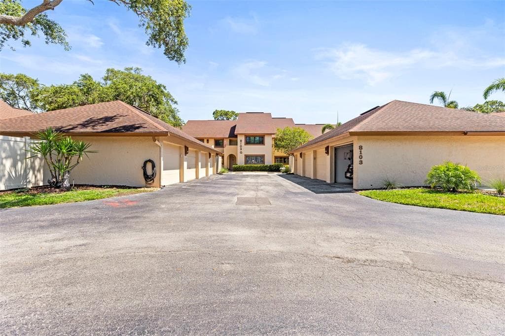 8103 BARDMOOR PLACE UNIT 203G SEMINOLE, FL 33777