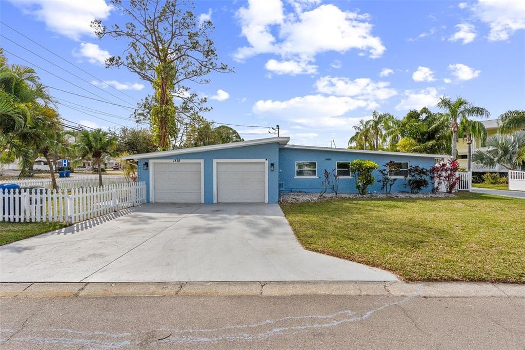 1818 INDIAN ROCKS RD S LARGO, FL 33774