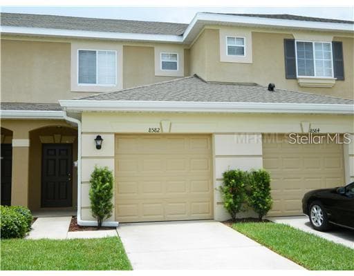 8582 TRAIL WIND DRIVE TAMPA, FL 33647