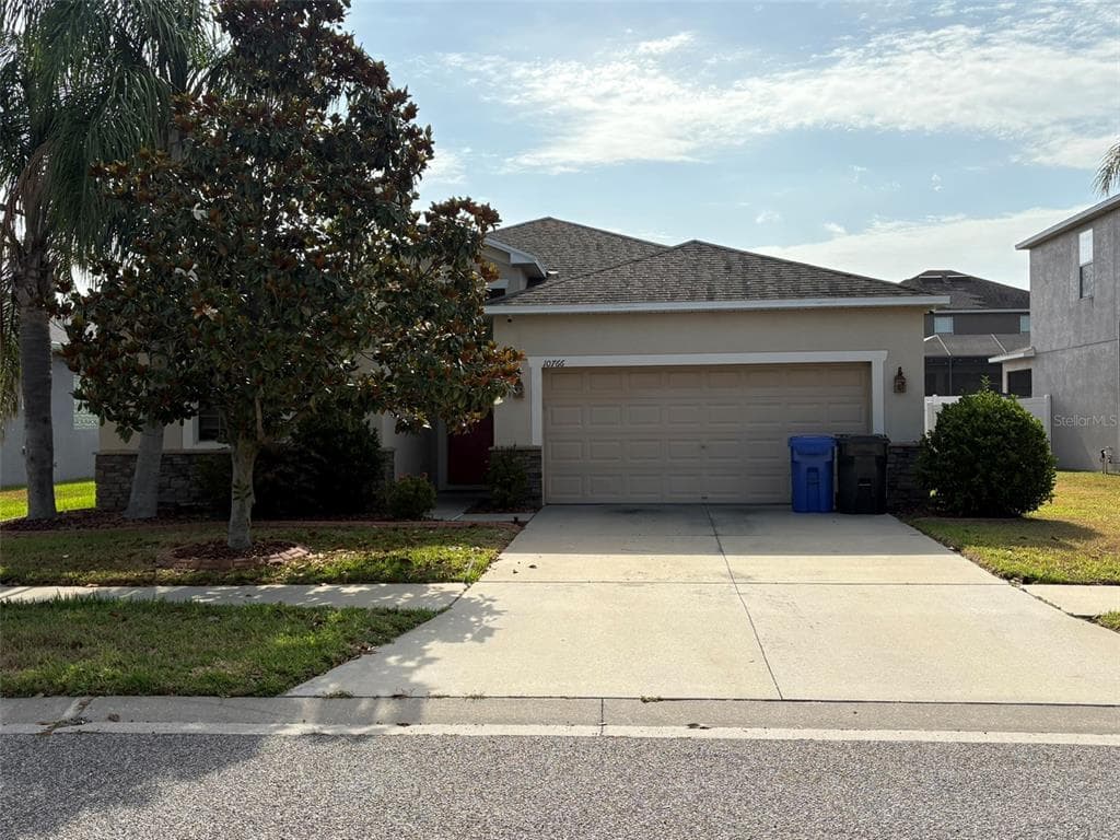 10766 STANDING STONE DRIVE WIMAUMA, FL 33598