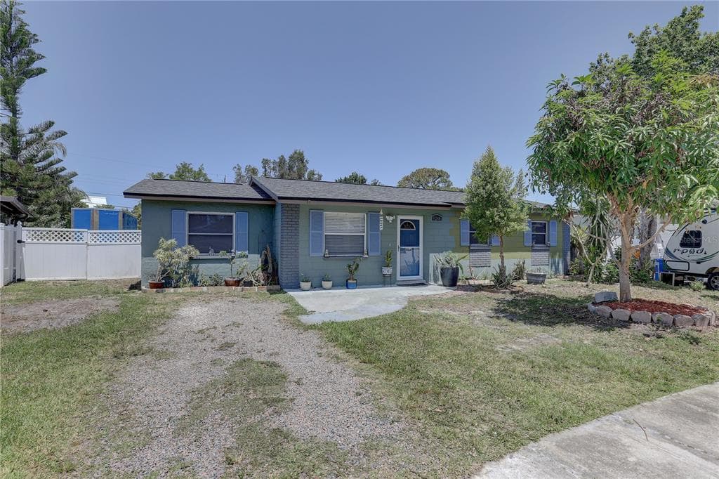 9240 53RD WAY N PINELLAS PARK, FL 33782