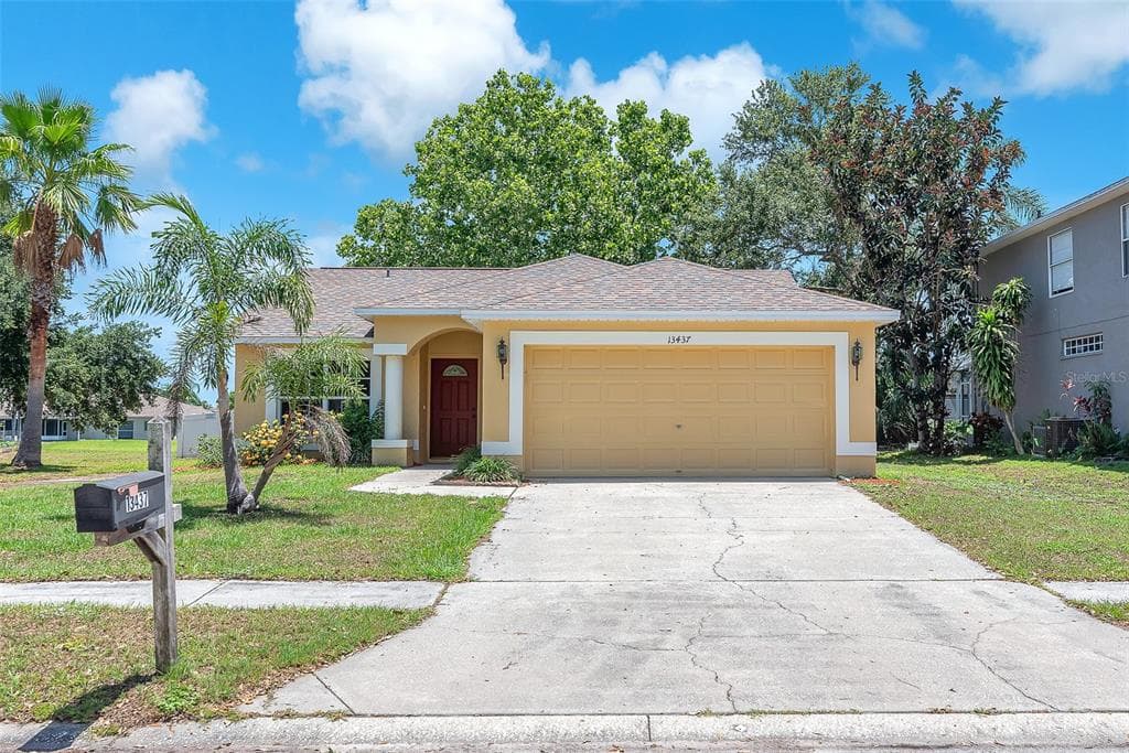 13437 BEECHBERRY DRIVE RIVERVIEW, FL 33579
