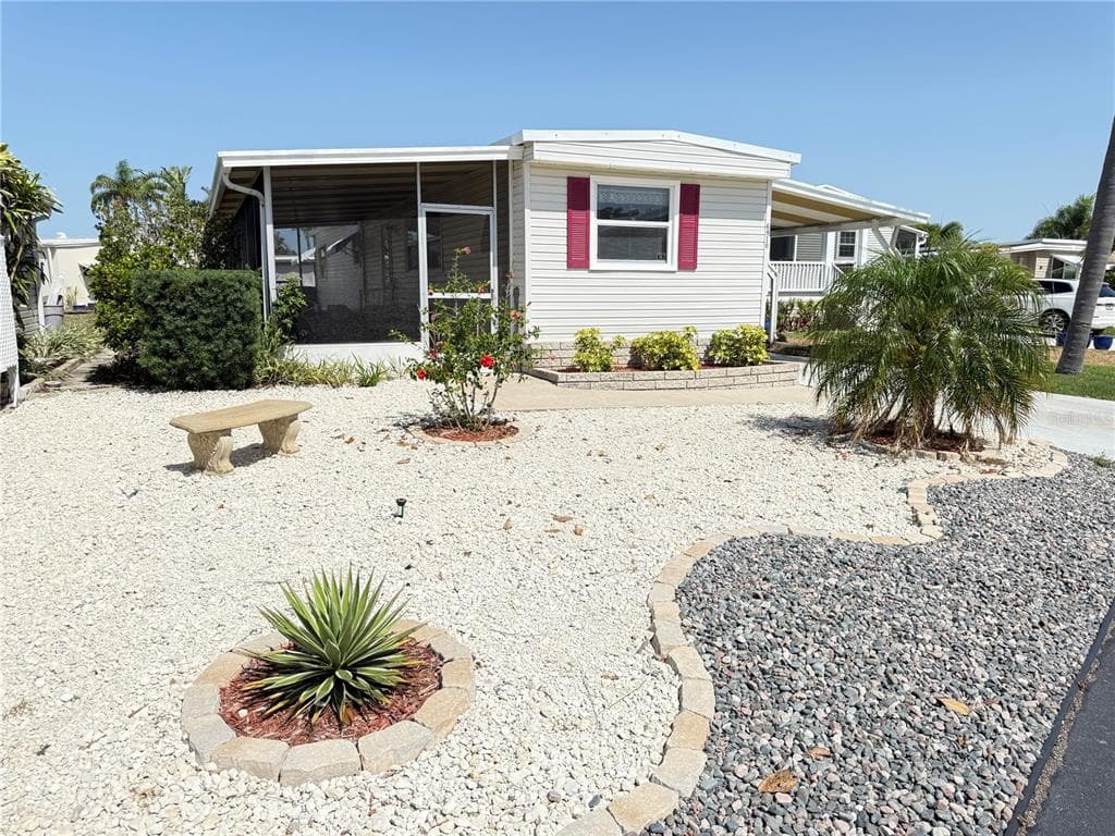 6910 MOUNT ORANGE DRIVE NE UNIT 376 ST PETERSBURG, FL 33702