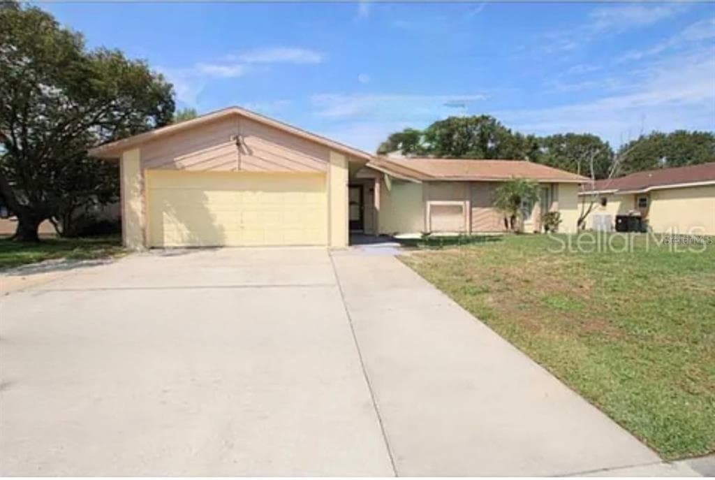 932 ROYALTON ROAD ORLANDO, FL 32825