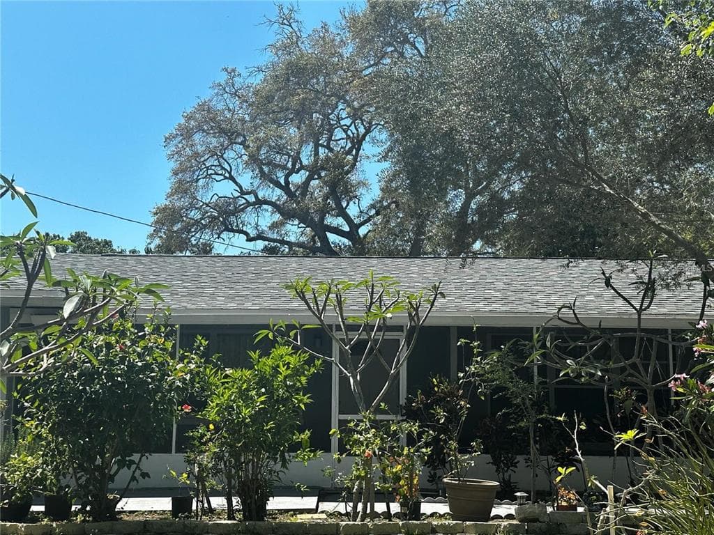 1818 SAN MATEO DRIVE DUNEDIN, FL 34698
