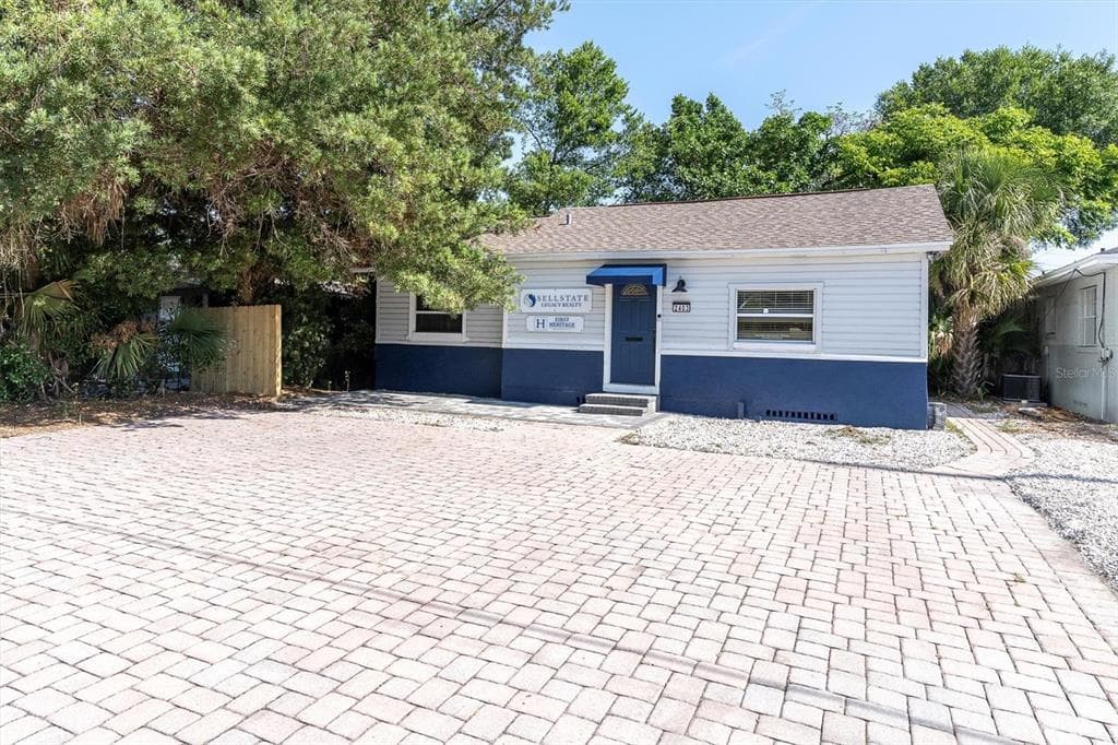 2403 W STATE STREET TAMPA, FL 33609