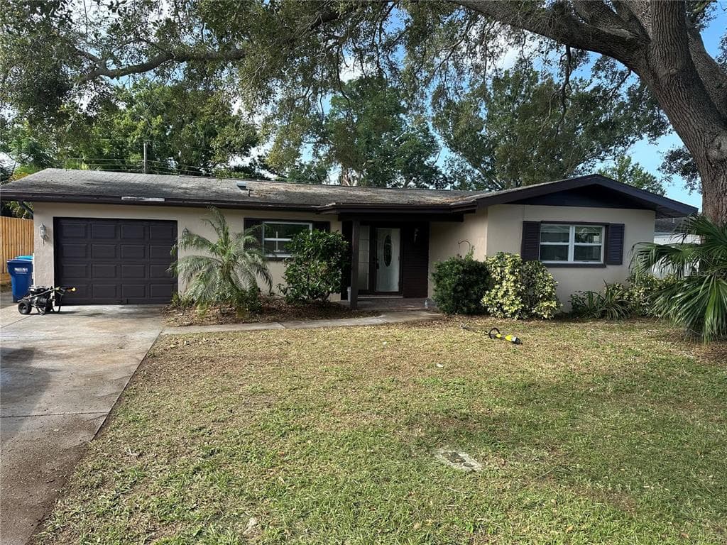 1943 ASHLAND DRIVE CLEARWATER, FL 33763