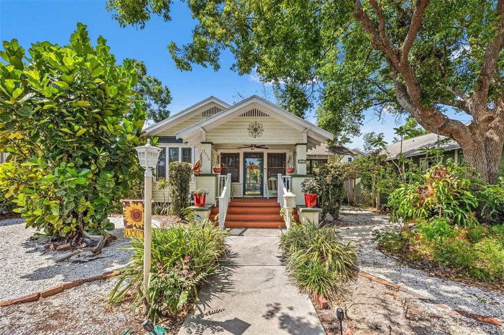 2450 2ND AVENUE N ST PETERSBURG, FL 33713