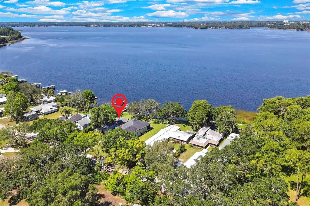 550 GEORGE STREET S TARPON SPRINGS, FL 34688