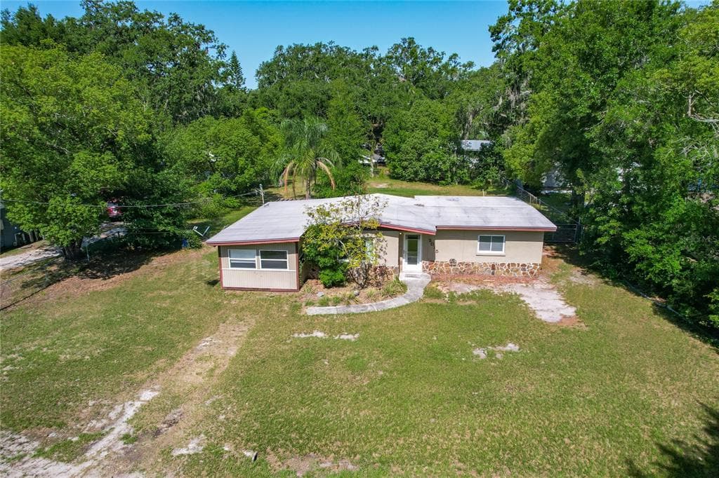 2015 PLEASANT ACRE DRIVE PLANT CITY, FL 33566