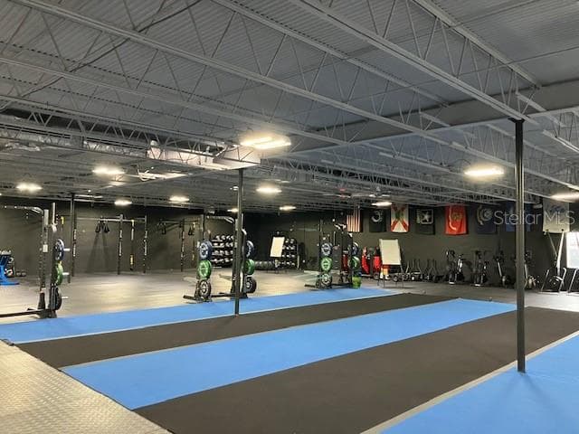 502 N GILCHRIST AVENUE TAMPA, FL 33606