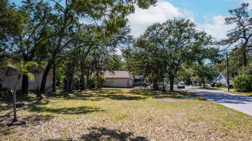 2701 6TH STREET S ST PETERSBURG, FL 33705