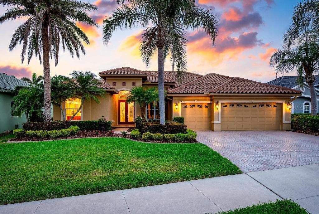 984 CHICKADEE DRIVE VENICE, FL 34285