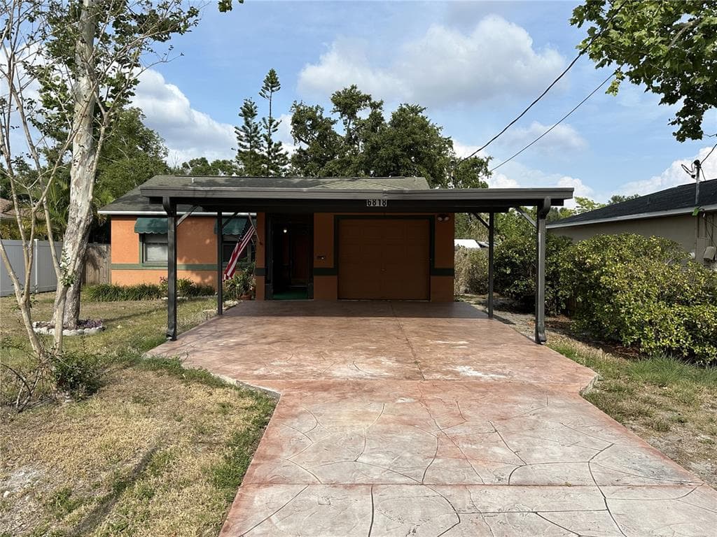 6818 S HIMES AVENUE TAMPA, FL 33611