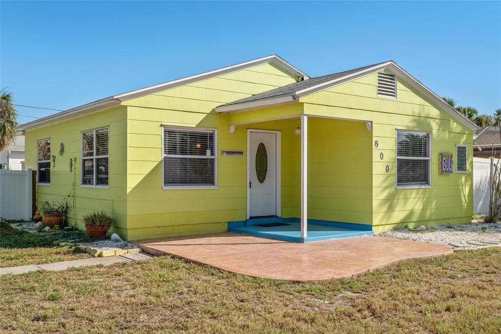 600 79TH AVENUE ST PETE BEACH, FL 33706