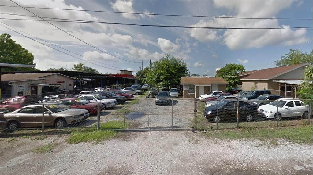 6946 W MOHAWK AVENUE TAMPA, FL 33634
