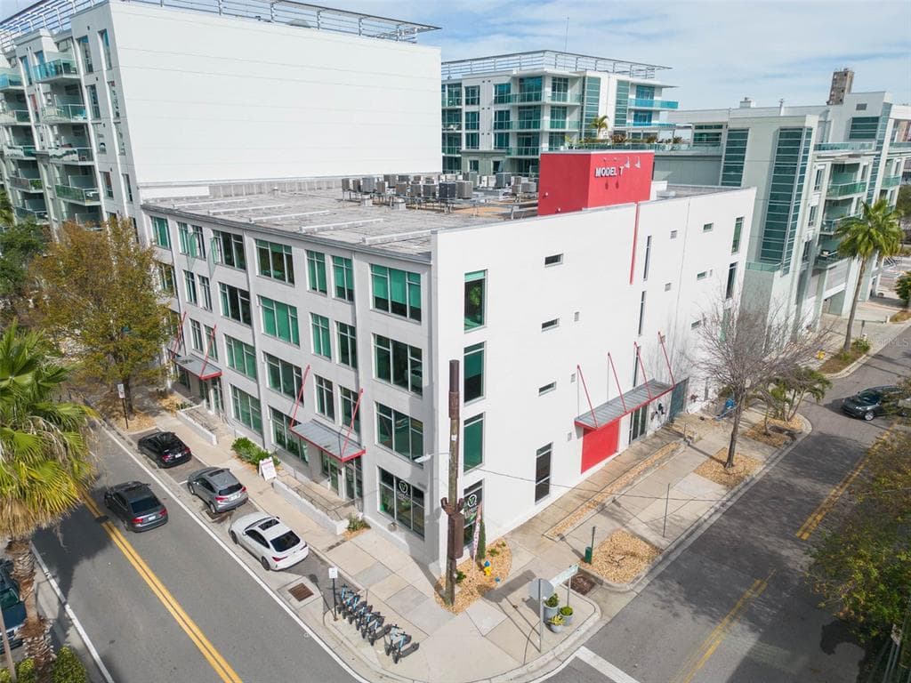 101 N 12TH STREET UNIT 400 TAMPA, FL 33602