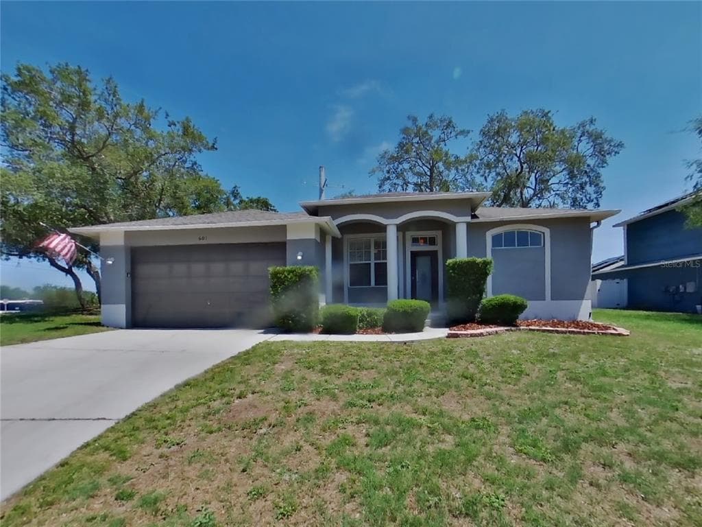 601 CYPRESS PARK AVENUE TARPON SPRINGS, FL 34689