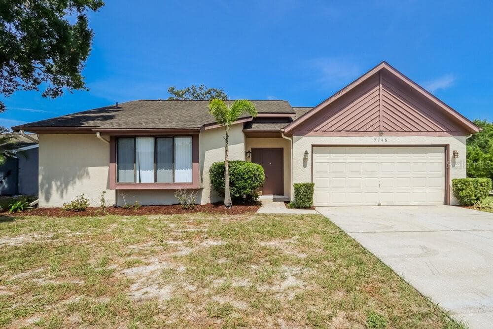 7748 MCPHERSON DRIVE NEW PORT RICHEY, FL 34653