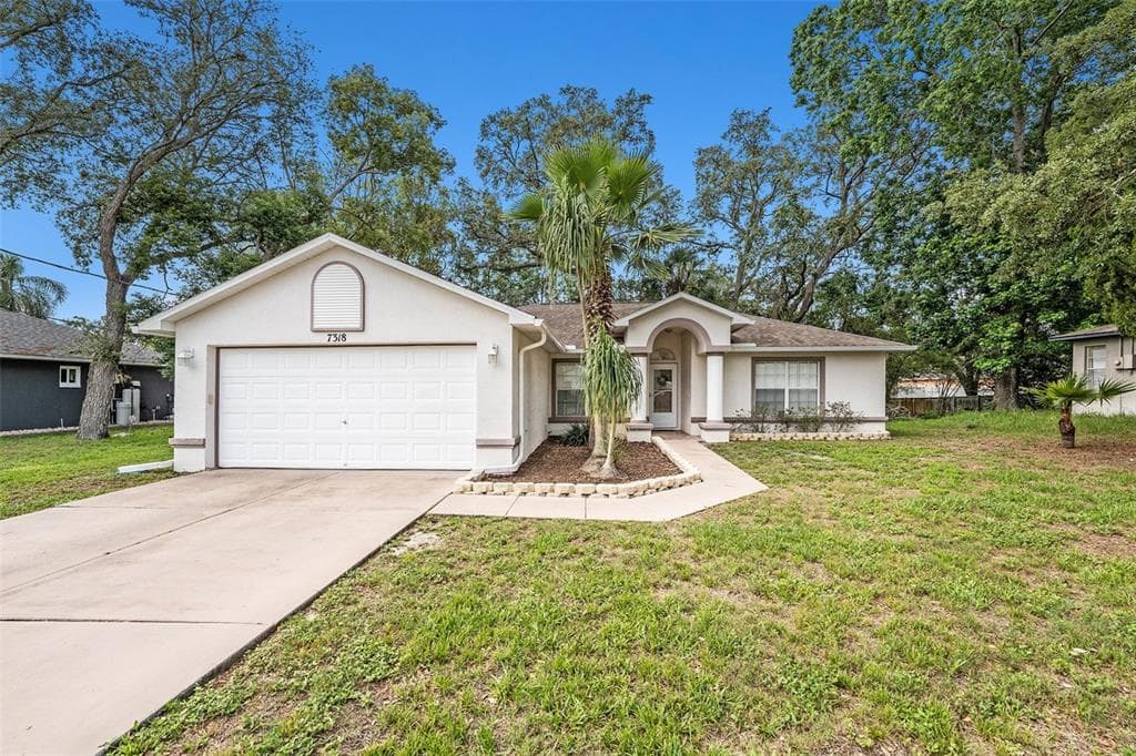 7318 LAMPLIGHTER STREET SPRING HILL, FL 34606