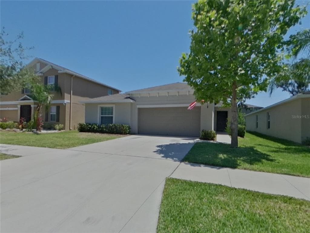 2026 BROAD WINGED HAWK DRIVE RUSKIN, FL 33570
