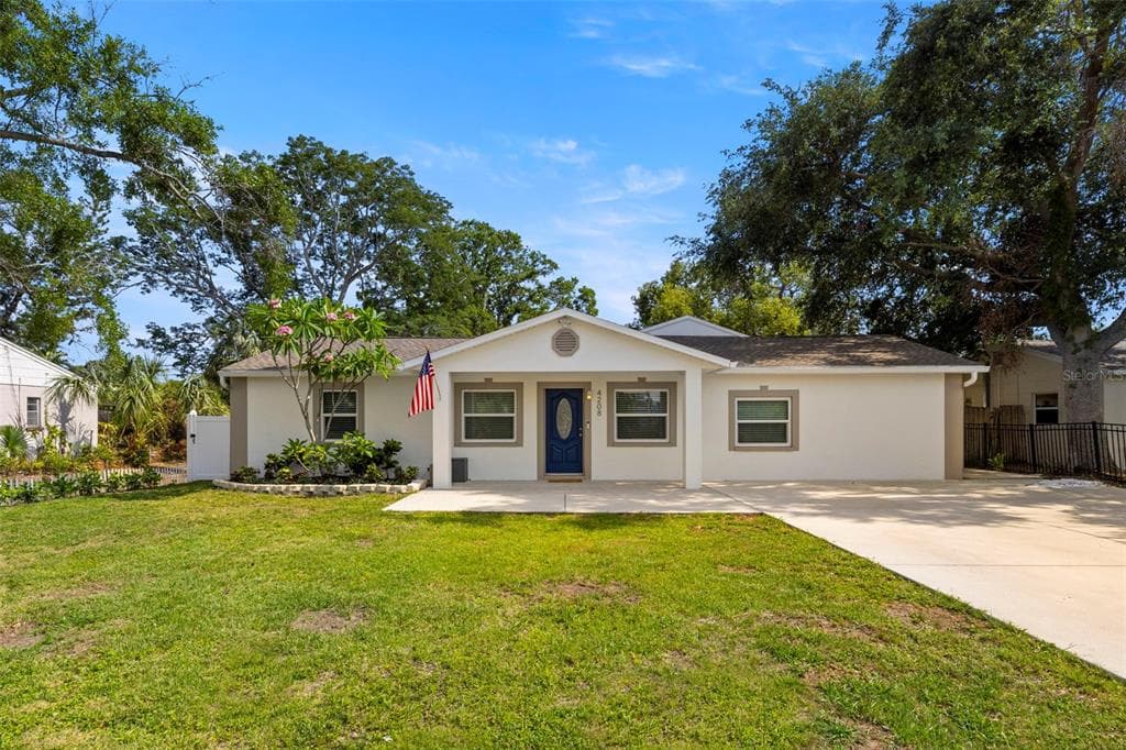 4208 W BAY VISTA AVENUE TAMPA, FL 33611