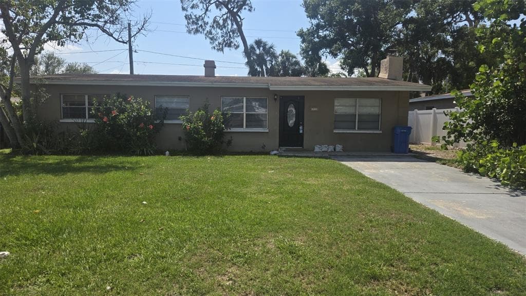 4910 HALIFAX DRIVE TAMPA, FL 33615