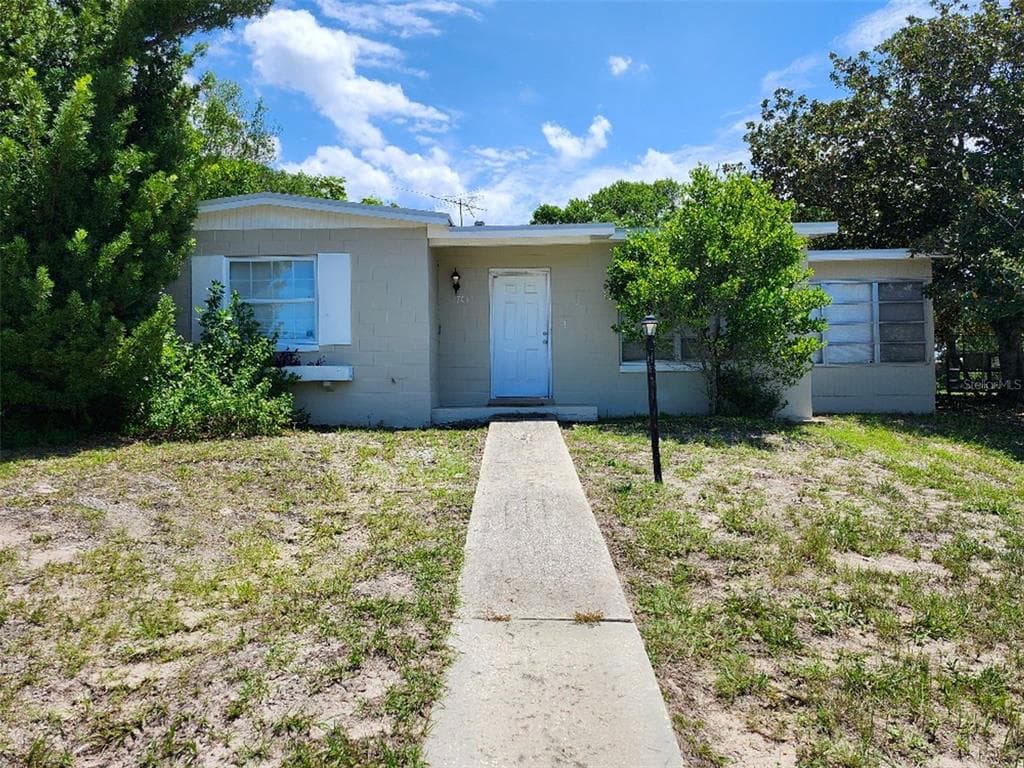 7045 FIRESIDE STREET SPRING HILL, FL 34606