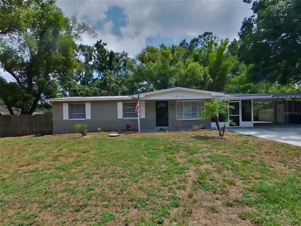 1010 MELROSE STREET SEFFNER, FL 33584