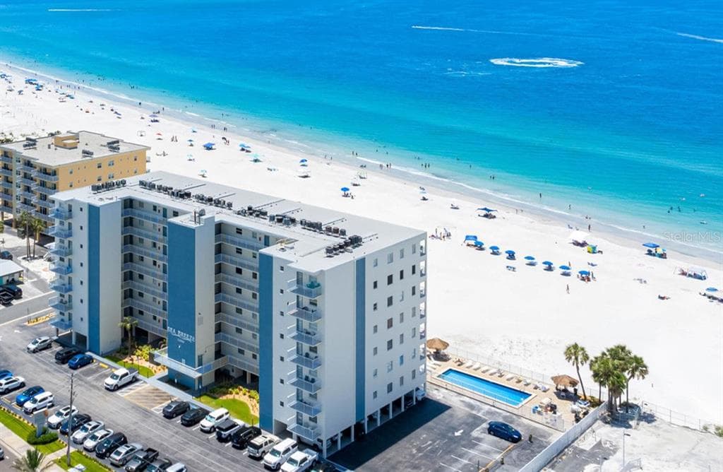 13500 GULF BOULEVARD UNIT 706 MADEIRA BEACH, FL 33708