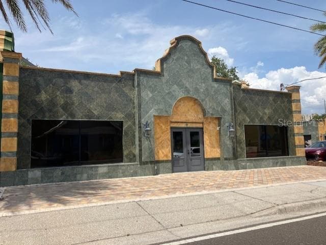 3109 W BAY TO BAY BOULEVARD TAMPA, FL 33629